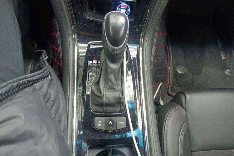 Used Cadillac ATS-L 2017 28T Fashion Edition
