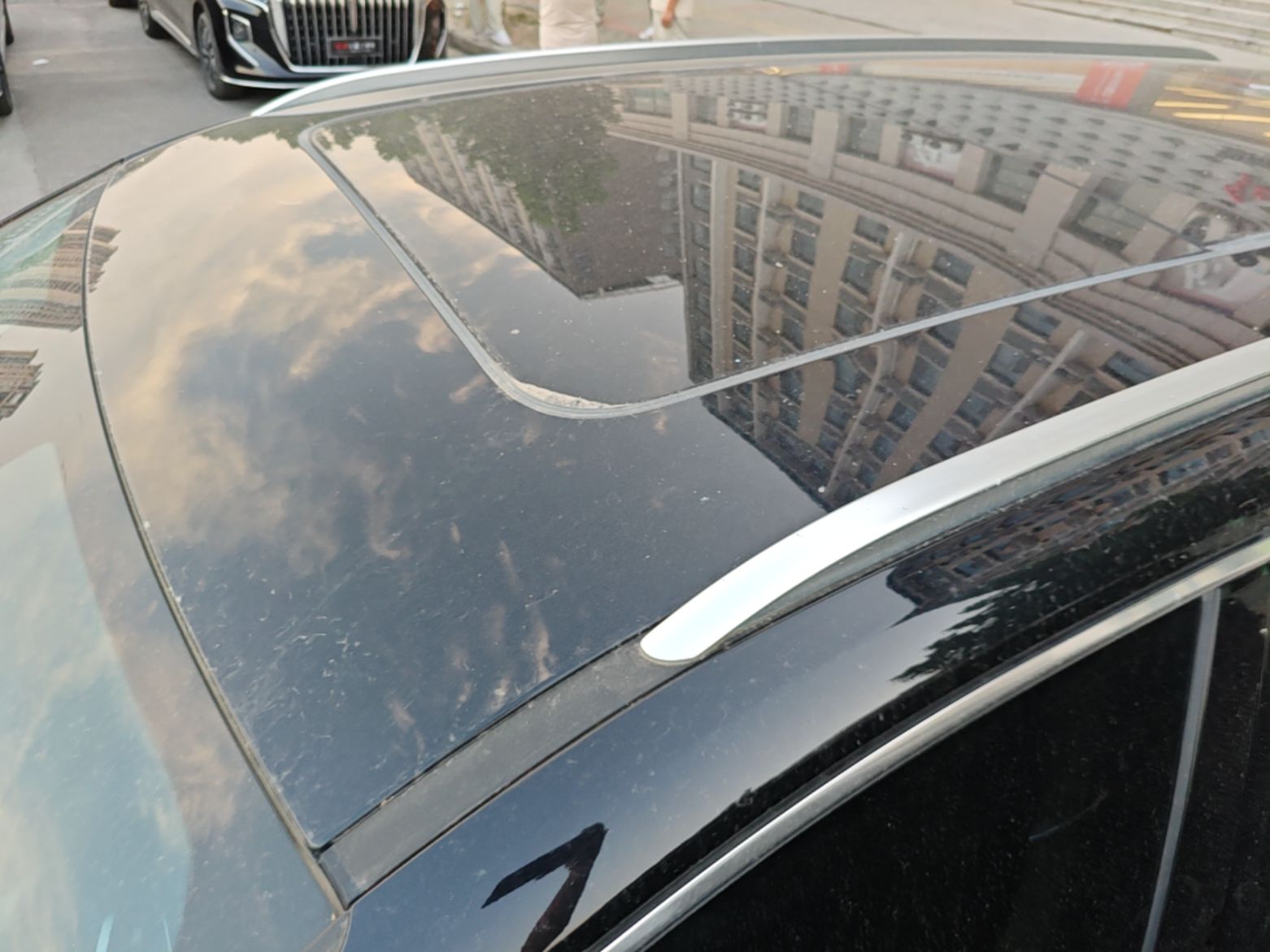 Hongqi HS7 PHEV 2024 2.0T PHEV Four-Wheel Drive Flagship Edition 6 Seats — снимка 7