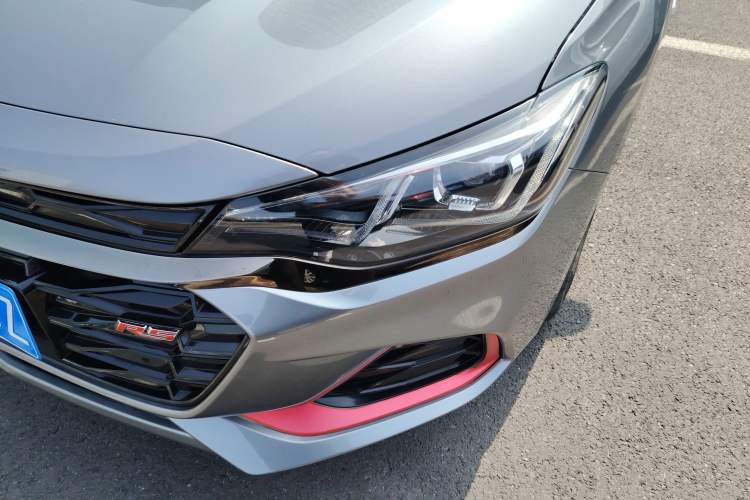 Used Chevrolet Monza 2019 RS 330T Automatic Comfort Edition China VI Standard