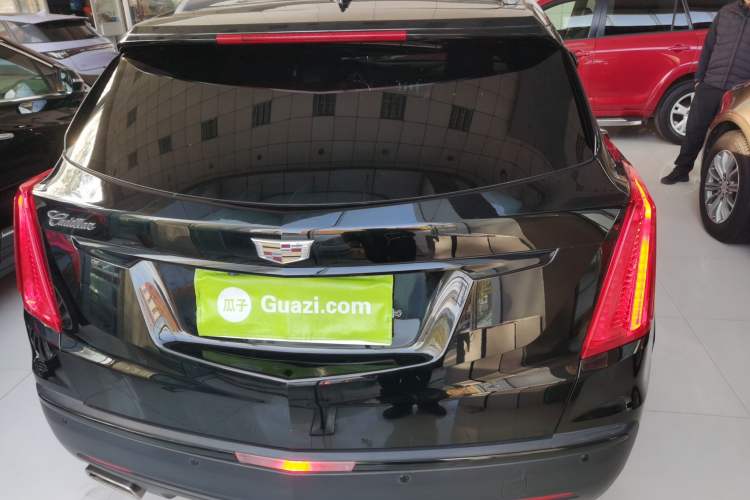 Used Cadillac XT5 2018 25T Tech Model
