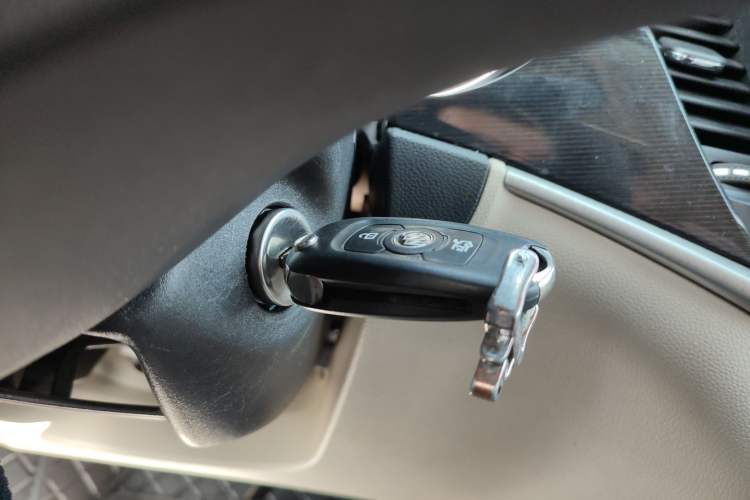 Used Buick Verano 2015 Sedan 15S Automatic Leading Model