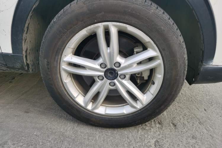 Used Haval H4 2019 Red-Label 1.5 GDIT DCT Luxury Smart Connectivity Model