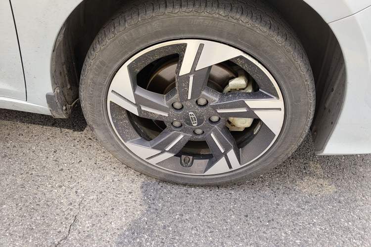 Used Geely Auto Emgrand L HiP 2022 1.5TD-DHT Pro 100KM Super Swift
