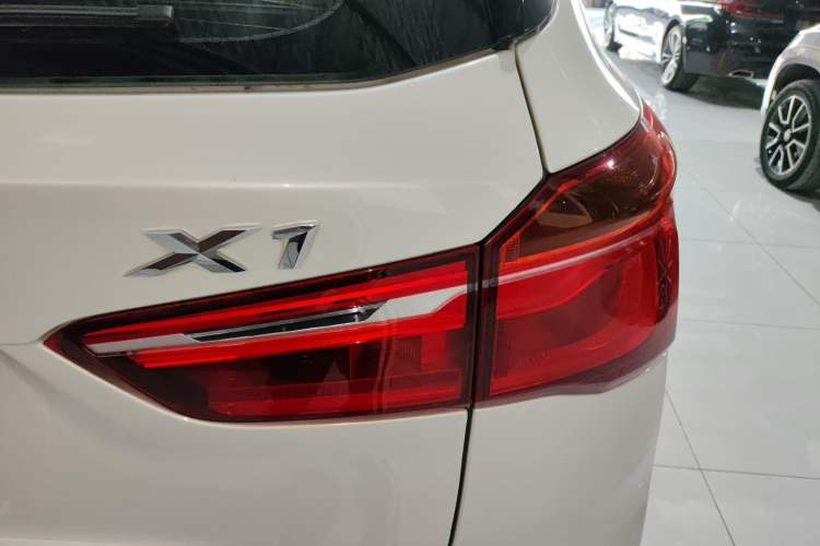 Used BMW X1 2016 sDrive18Li Premium Edition
