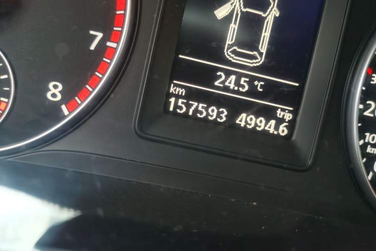 Used Volkswagen Scirocco 2013 2.0 TSI Million-Mile Edition Odometer Close Up