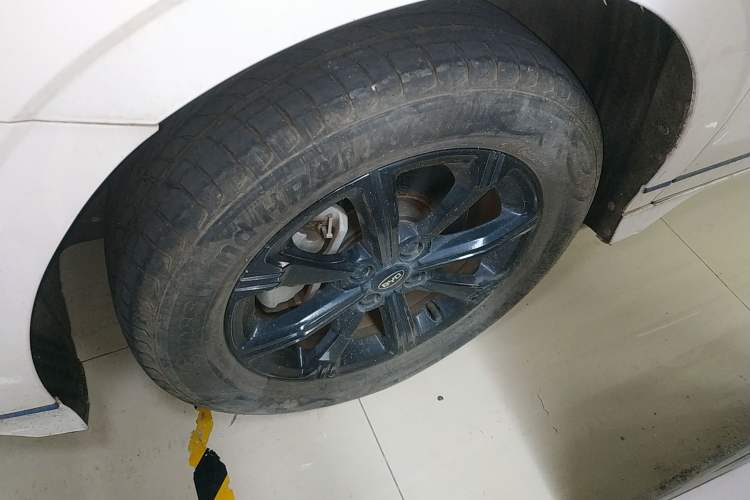 Used BYD e2 2020 Upgraded Version Long-Range Edition Luxury Model Left Front Wheel Hub