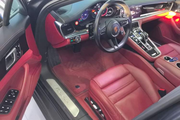 Used Porsche Panamera 2021 Panamera 2.9T Interior 3