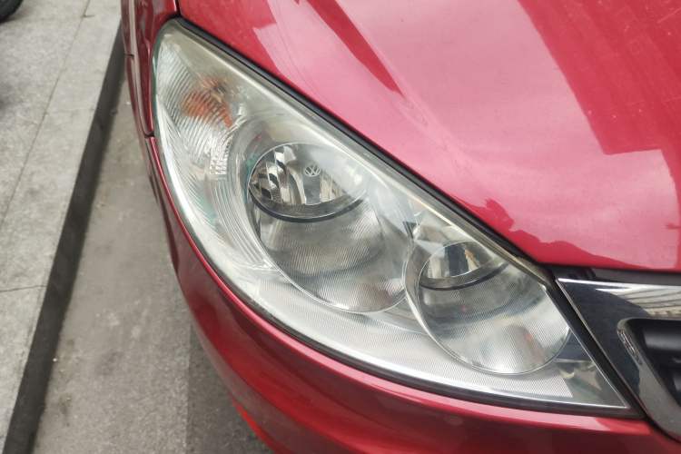 Used Volkswagen Lavida 2008 1.6L Automatic Joy Edition Right Front Headlight