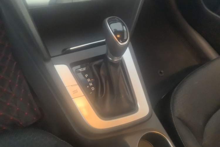 Used Hyundai Elantra (6th Generation / Lingdong) 2016 1.6L Automatic ZhiXuan – Elite Version
