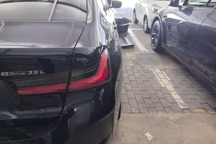 Used BMW i3 2022 eDrive 35 L