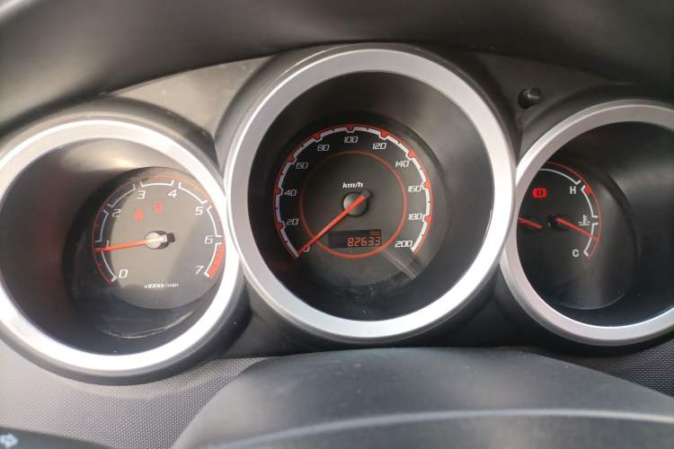 Used Changan CX20 2014 1.4L Manual Sunroof Navigation Version – China IV Standard