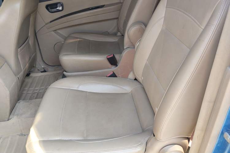 Used Wuling Hongguang 2013 1.2L S Comfort Model China IV Standard Left Rear Seat