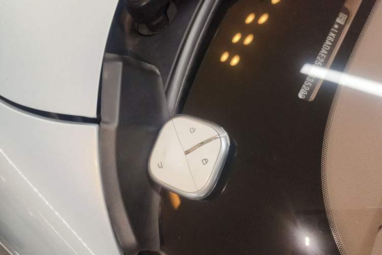 Used Wuling Bingo 2025 410 km Lingxi Deluxe Edition Vehicle Key