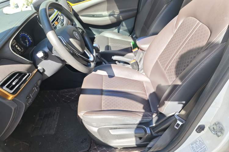 Used CHANGAN Eado DT 2018 1.6L Manual Smart Enjoyment Model
