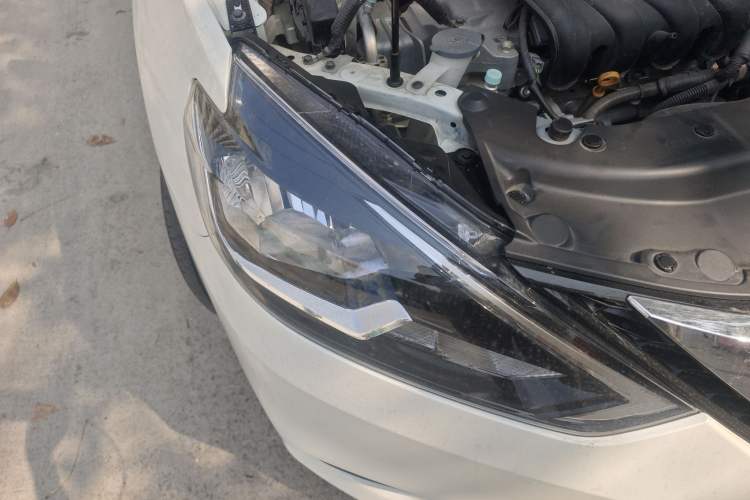 Used Nissan Sylphy 2022 Classic 1.6XE CVT Comfort Edition Right Front Headlight