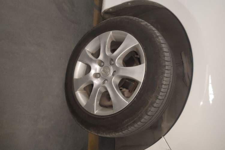 Used BYD e5 2017 300 Prestige Edition