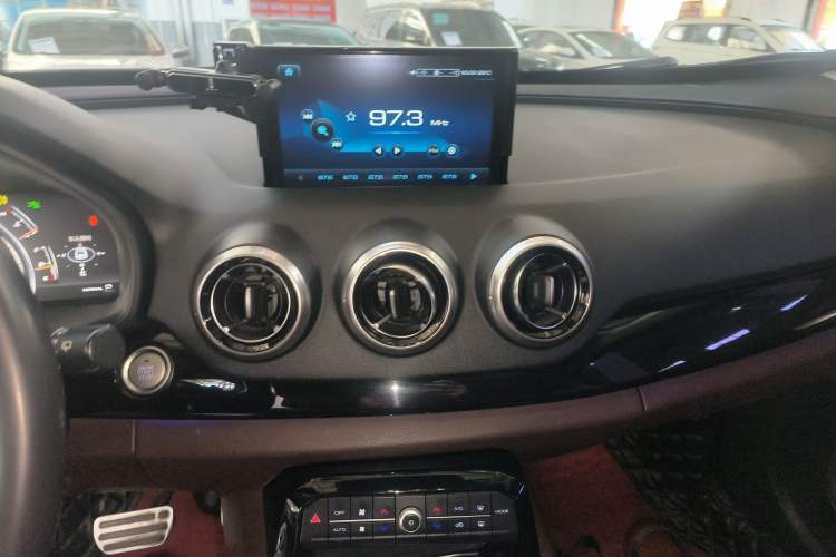 Used Wey VV7 2017 2.0T Flagship Model