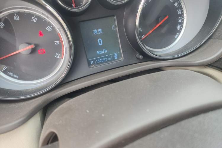 Used Buick Regal 2014 2.0L Leading Fashion Edition