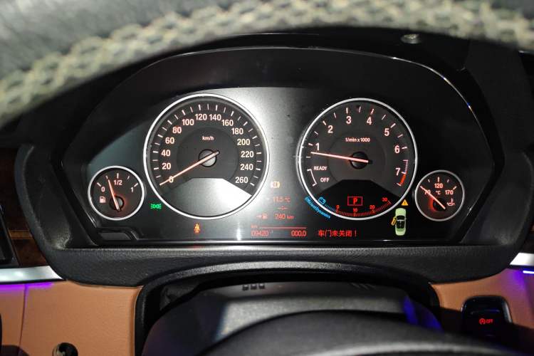 Used BMW 4 Series 2014 435i Convertible Luxury Design Package
