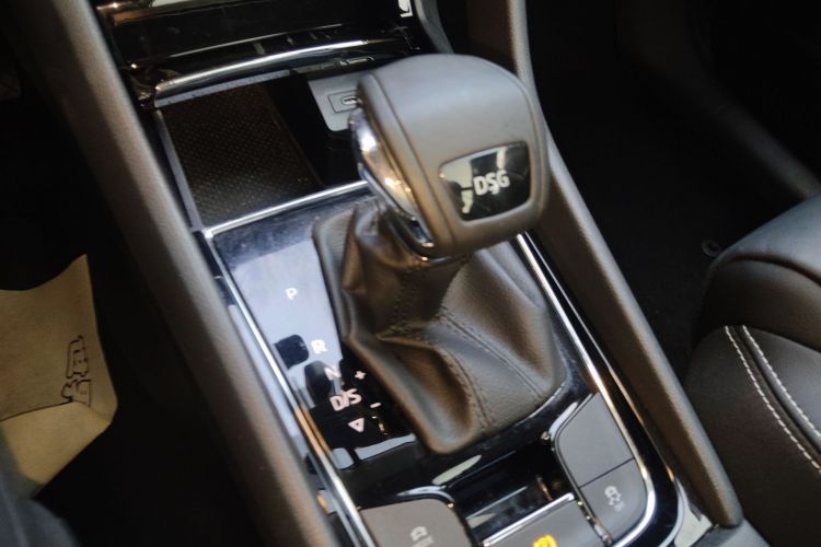 Used Skoda Kodiaq 2021 TSI330 7-Seater Two-Wheel-Drive Luxury Plus Edition
