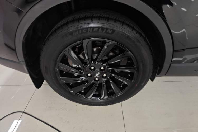 Used Lincoln Corsair 2023 2.0T Two-Wheel-Drive Luxury Edition