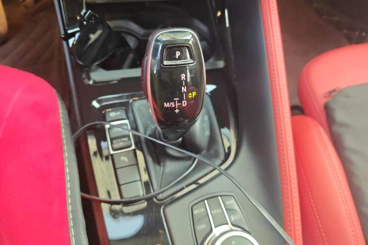 Used BMW X2 2023 sDrive25i M Sport Night Edition Gear Lever