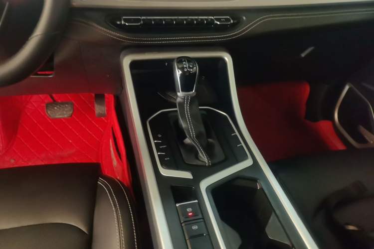 Used Geely Auto Vision X6 2020 1.4T CVT Luxury Edition
