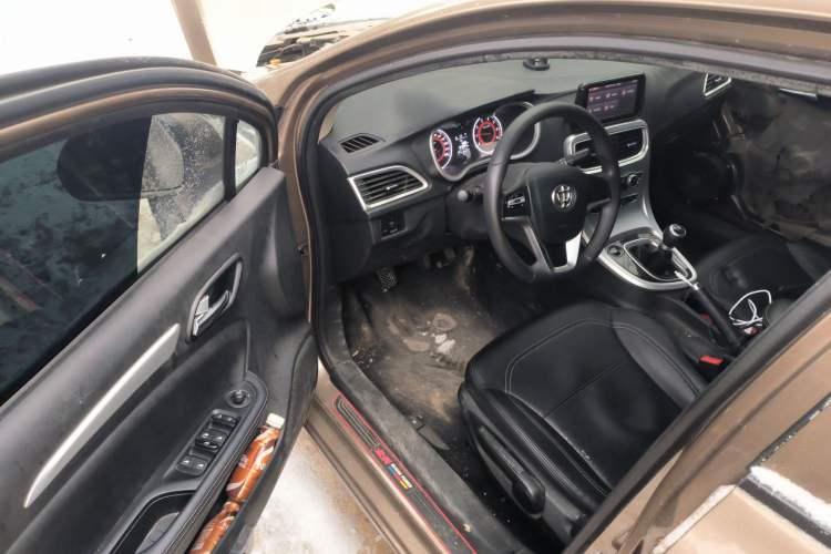 Used Brilliance H3 2017 1.5L Manual Elite Model
