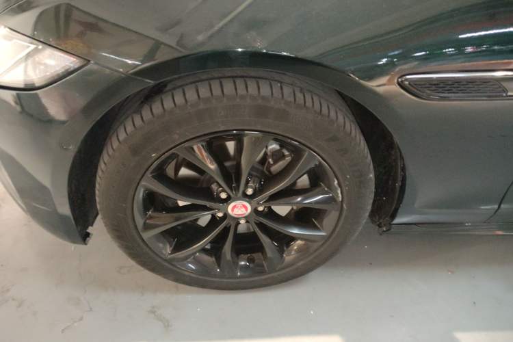 Used Jaguar XFL 2019 XFL 2.0T 250 PS Four-Wheel Drive Luxury Edition
