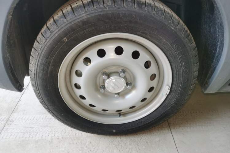 Used Foton Intelligent Blue Elf E7 2024 All-Electric Van Flat Roof 2 Seats EVE Energy 41.86 kWh
