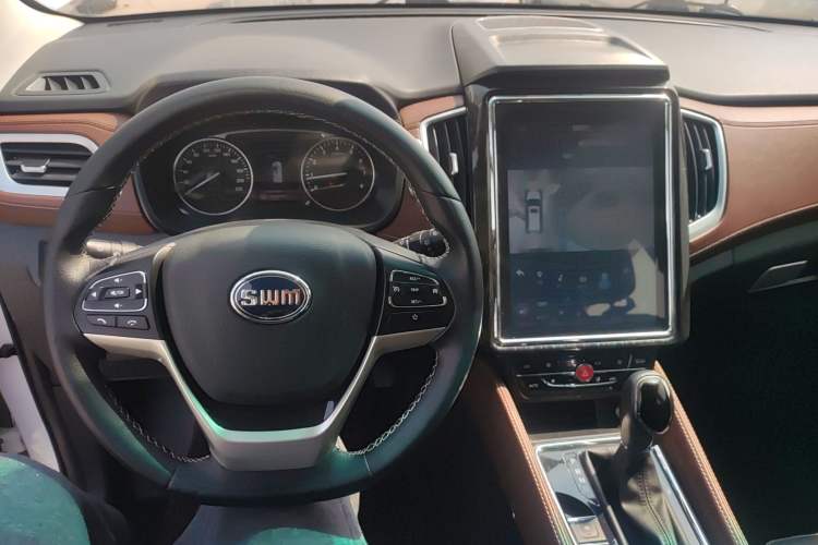 Used SWM X7 2017 1.5T Automatic Smart Enjoyment Version 7 Seats
