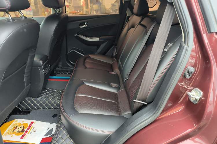 Used Venucia T70 2018 2.0L CVT Smart Enjoyment Version