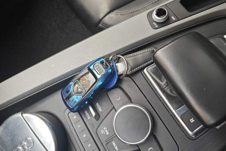 Used Audi A4L 2018 30th Anniversary Edition 40 TFSI Trendy Model
