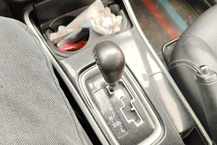 Used Mitsubishi Outlander 2018 2.0L Two-Wheel Drive Glory Edition 5 Seats
