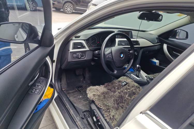 Used BMW 3 Series 2014 320Li Fashion Model