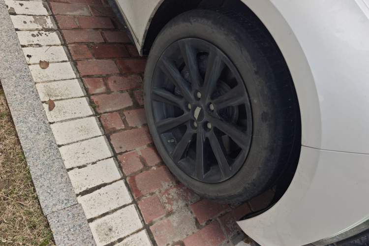 Used Cadillac CT5 2023 28T Prestige Model