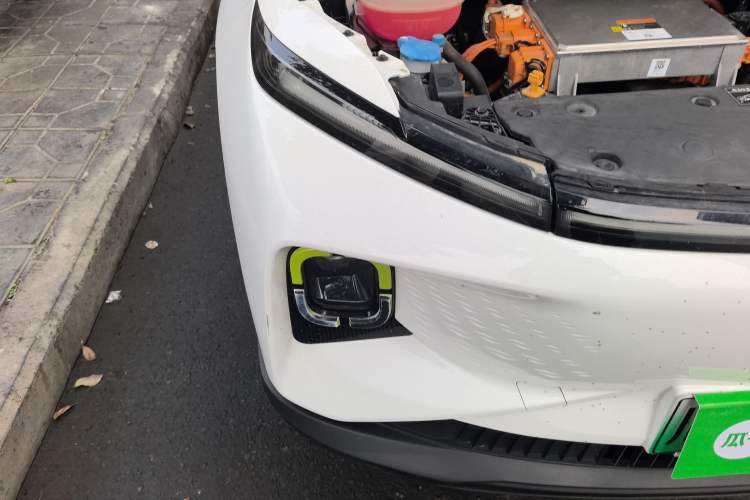 Used Geometry E Firefly 2023 320KM Cute & Handsome Tiger 5 Seats