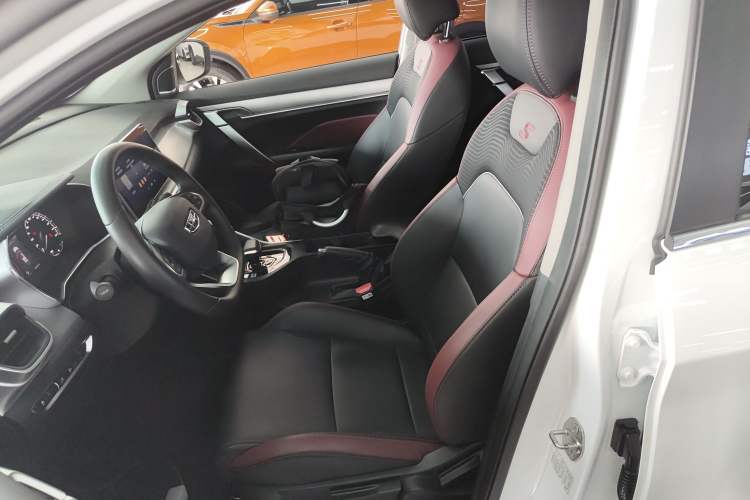 Used Geely Auto Coolray 2021 1.4T DCT Platinum Edition Left Front Seat