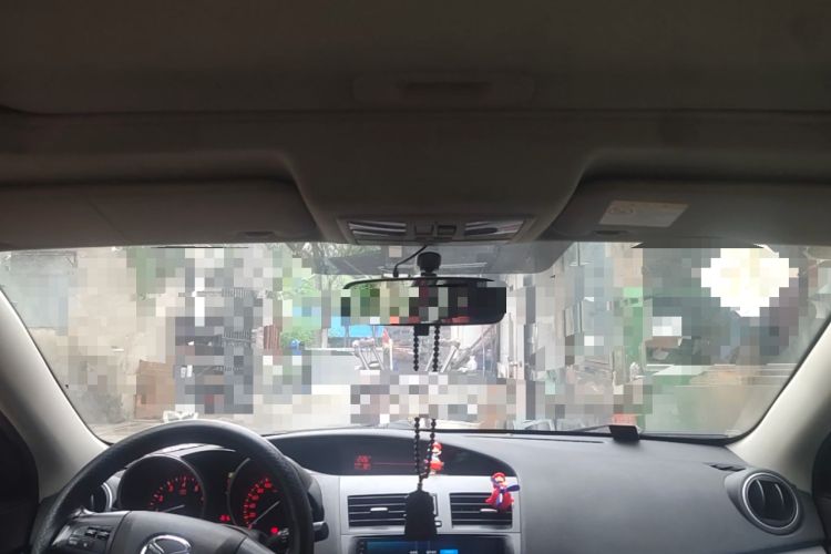 Used Mazda 3 2013 Hatchback 1.6L Automatic Elite Model Headliner