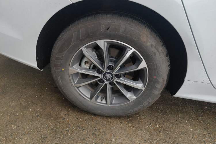 Used BYD Qin PLUS 2024 HONOR Edition DM-i 55KM Leading Model
