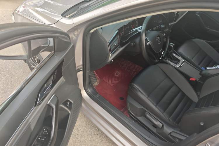 Used Volkswagen Sagitar 2019 200TSI DSG Comfort Version China VI Standard Driver Seat