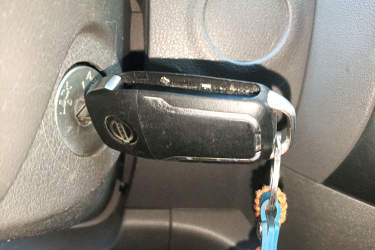 Used Nissan Sunny 2011 1.5XE CVT Comfort Edition Vehicle Key