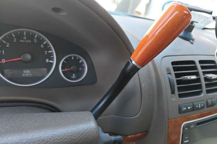 Used Buick GL8 2011 2.4L LT Executive Edition Gear Lever