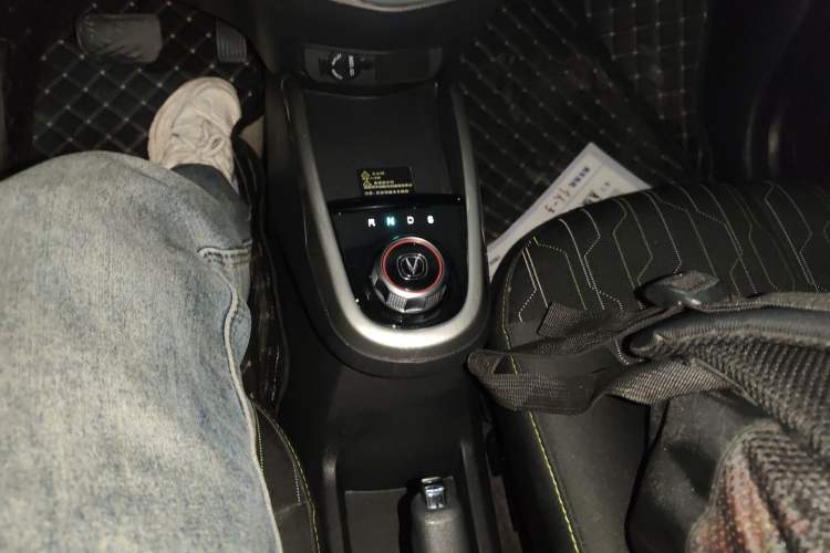 Used CHANGAN OSHAN Benni E-Star 2021 National Edition Xin Yue Version Lithium Iron Phosphate (31.86 kWh)
