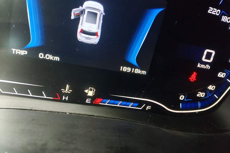 Used Geely Auto Vision X6 2018 1.8L Manual 4G Connect Luxury Edition