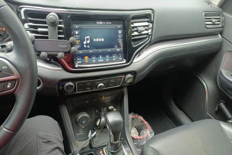 Used Jeep Grand Commander 2018 2.0T Four-Wheel Drive Prestige Edition China V Audio And AC Panel