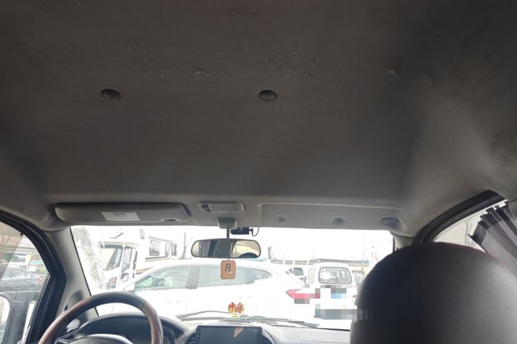 Used FORTHING Lingzhi 2017 V3 1.5L 7-seater Standard Model