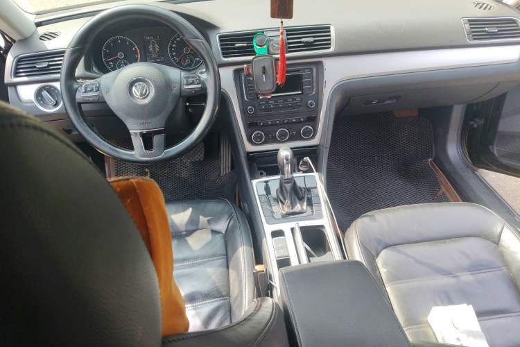 Used Volkswagen Passat 2015 1.8TSI DSG Prestige Edition
