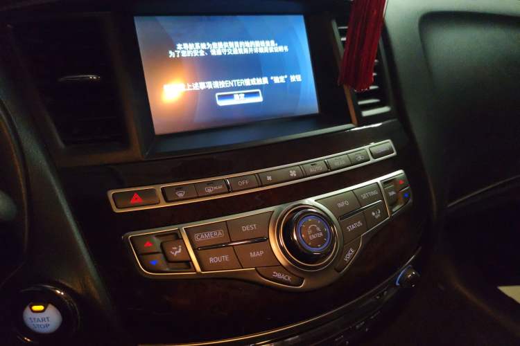 Used Infiniti QX60 (Import) 2014 2.5 S/C Hybrid Two-Wheel Drive Excellence Edition