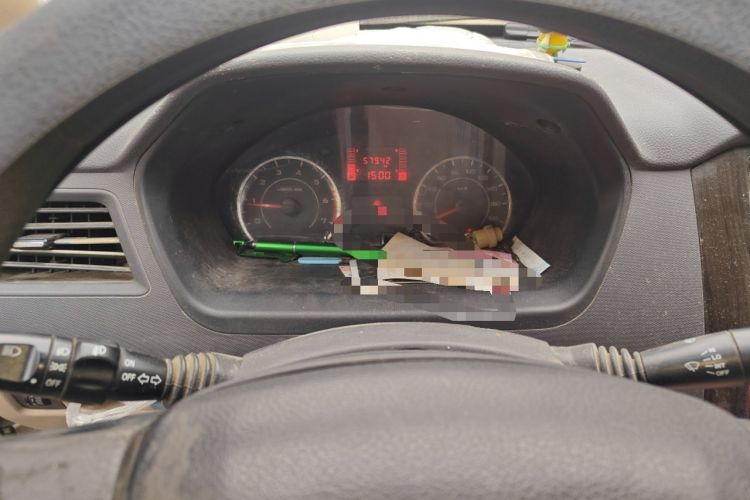 Used Wuling Rongguang 2014 1.5L S Base Version